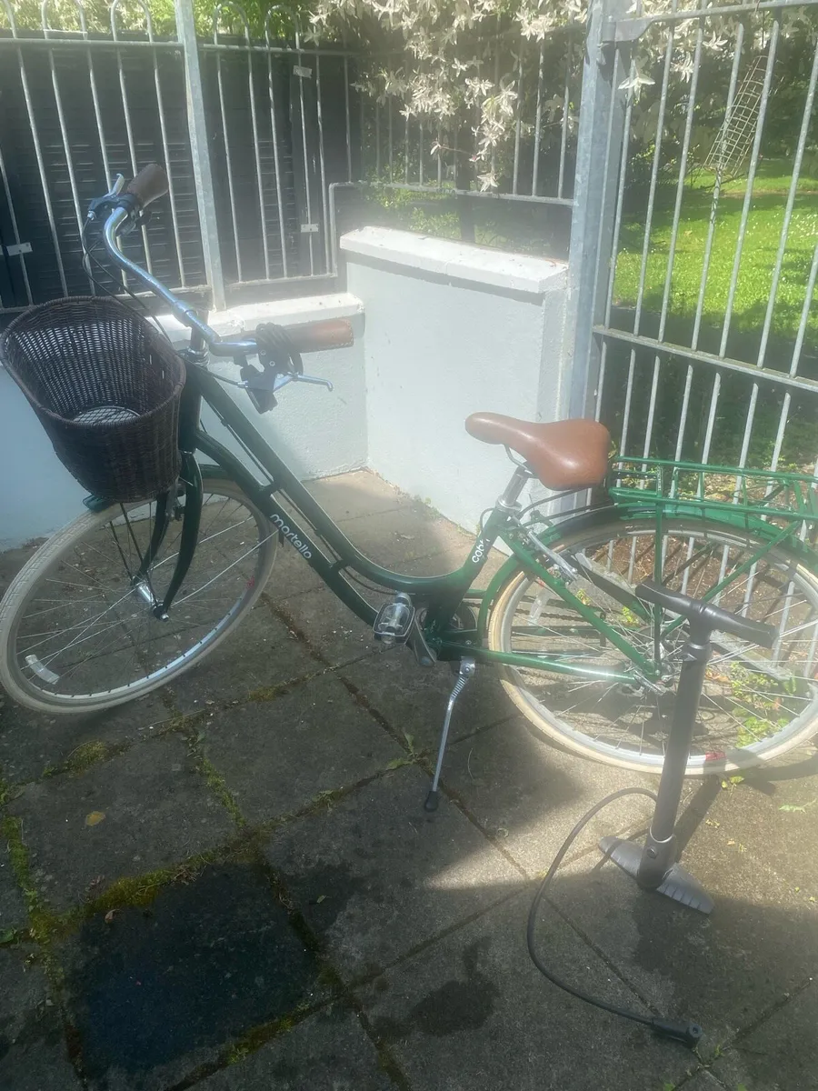 Ladies Martello Cobh bike for sale - Image 2