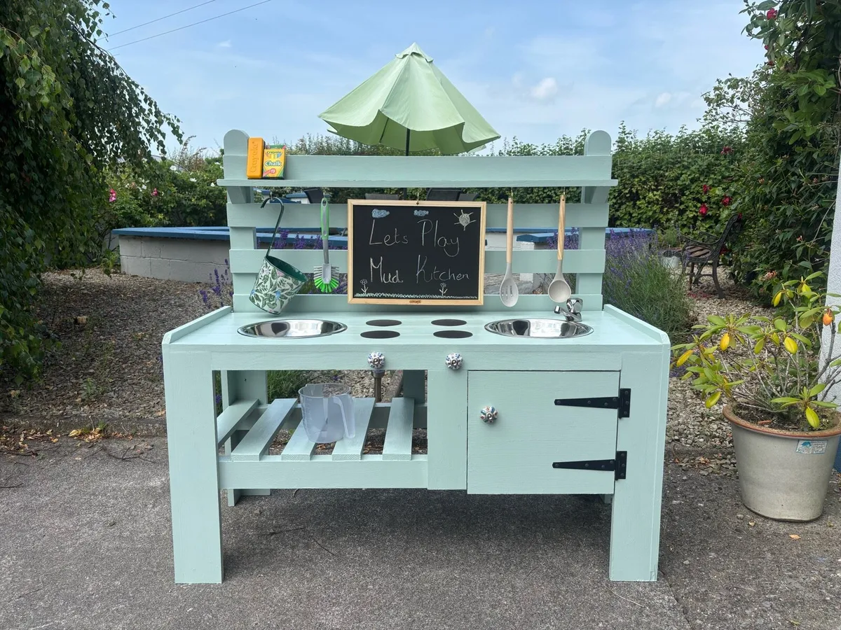 Mud Kitchen - Image 2