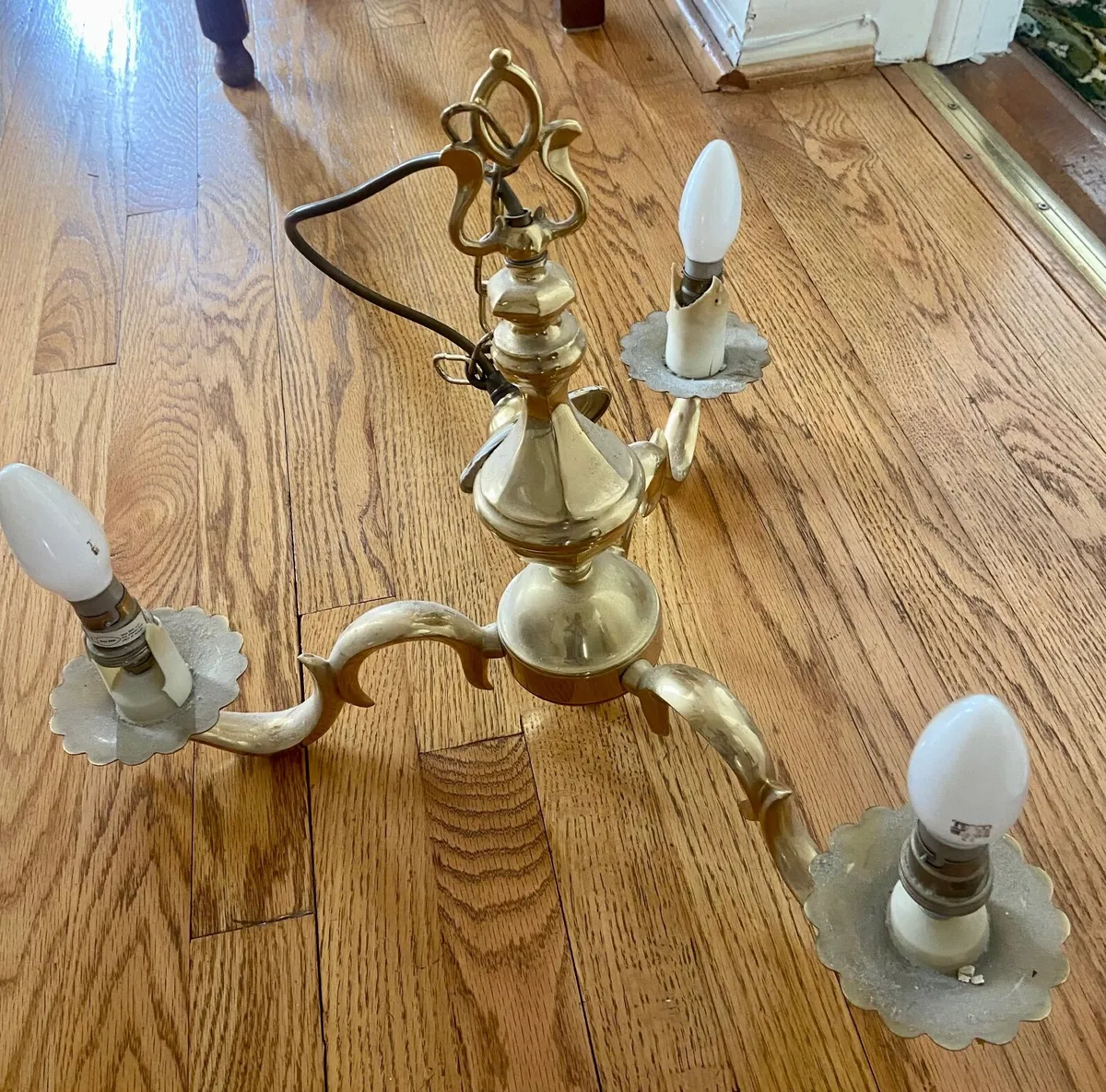 Brass light fitting