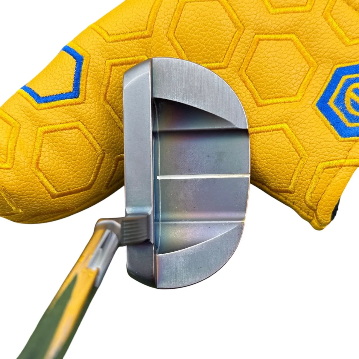 Bettinardi Queen Bee #7 Putter / 34" - Image 4