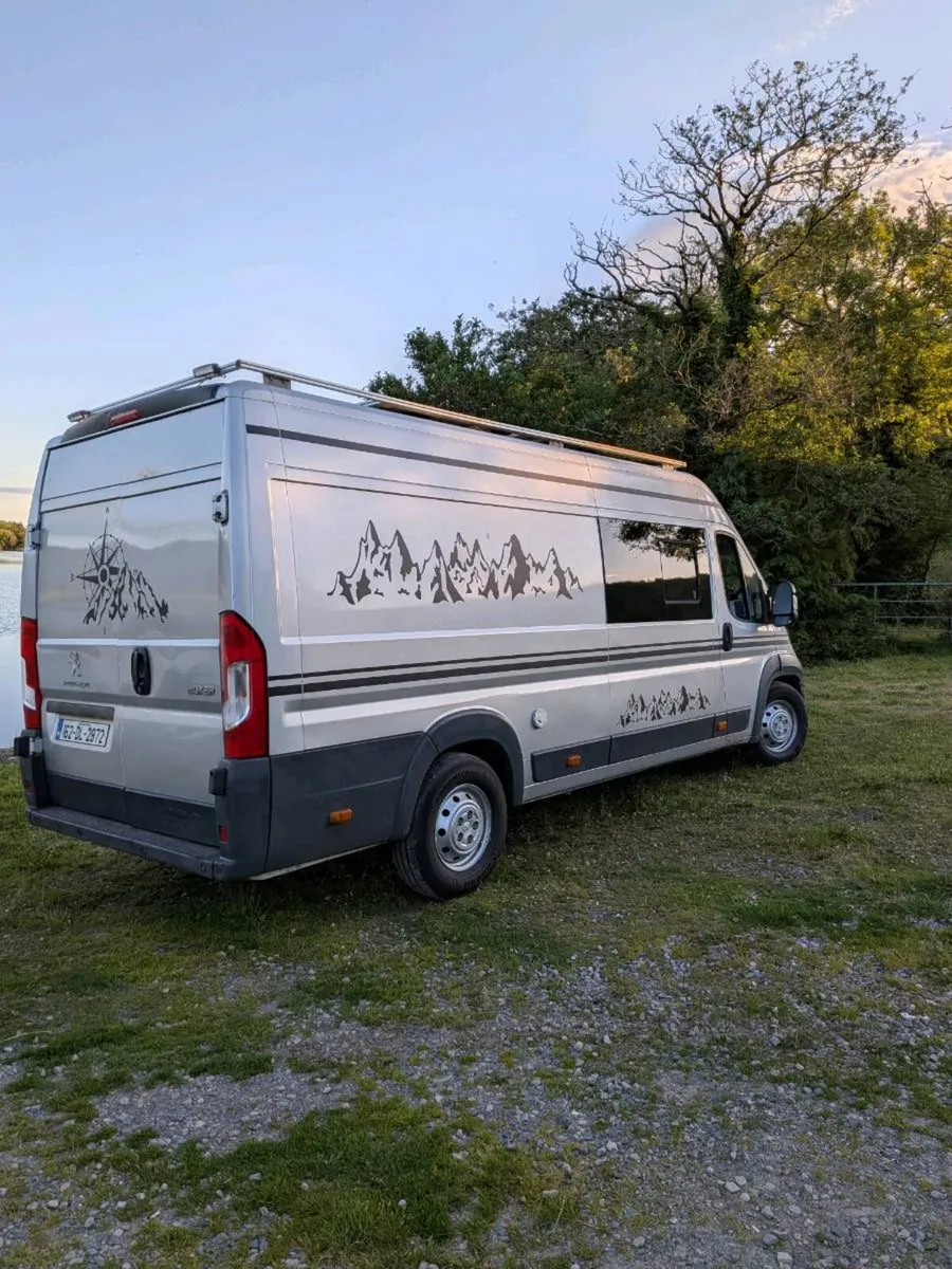 4 berth campervan - Image 2