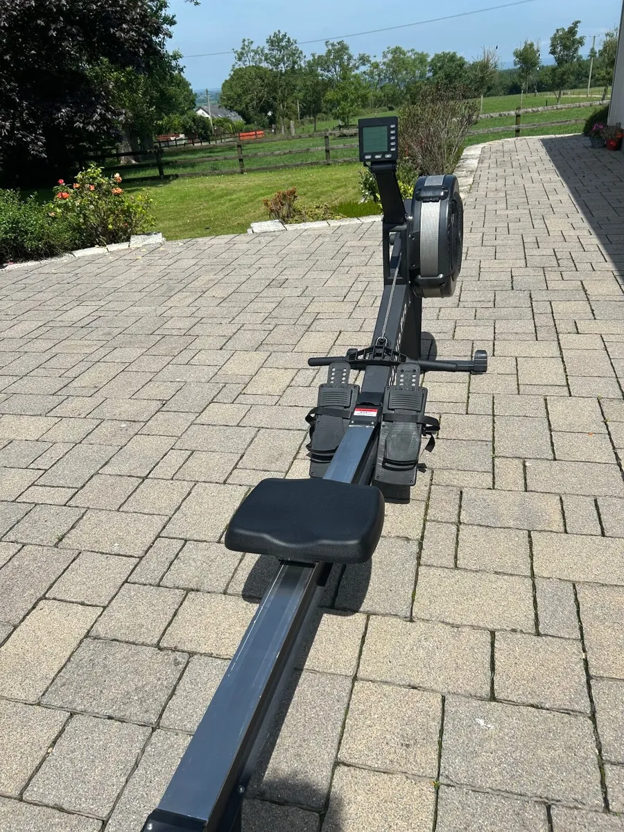 Rowing machine - Image 3