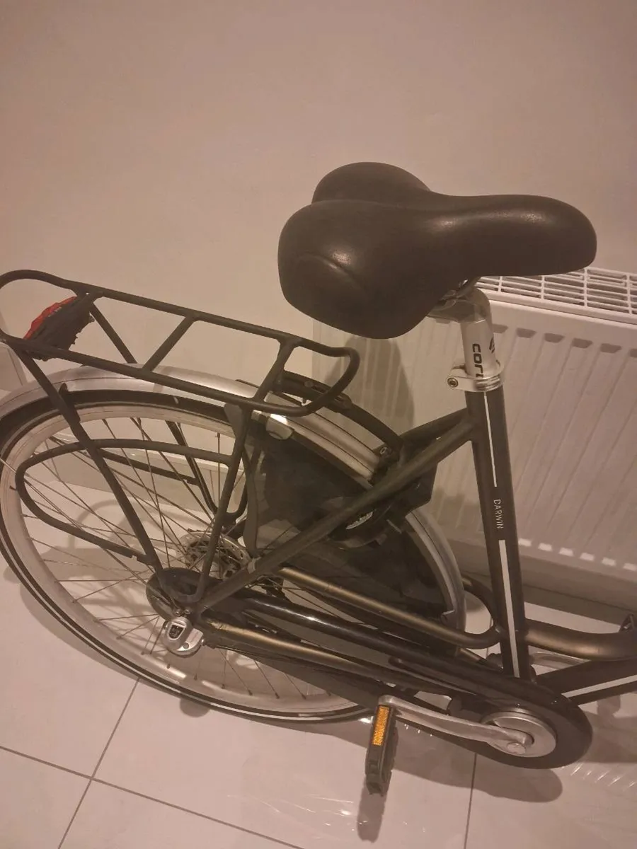 Ladies bicycle - Image 3