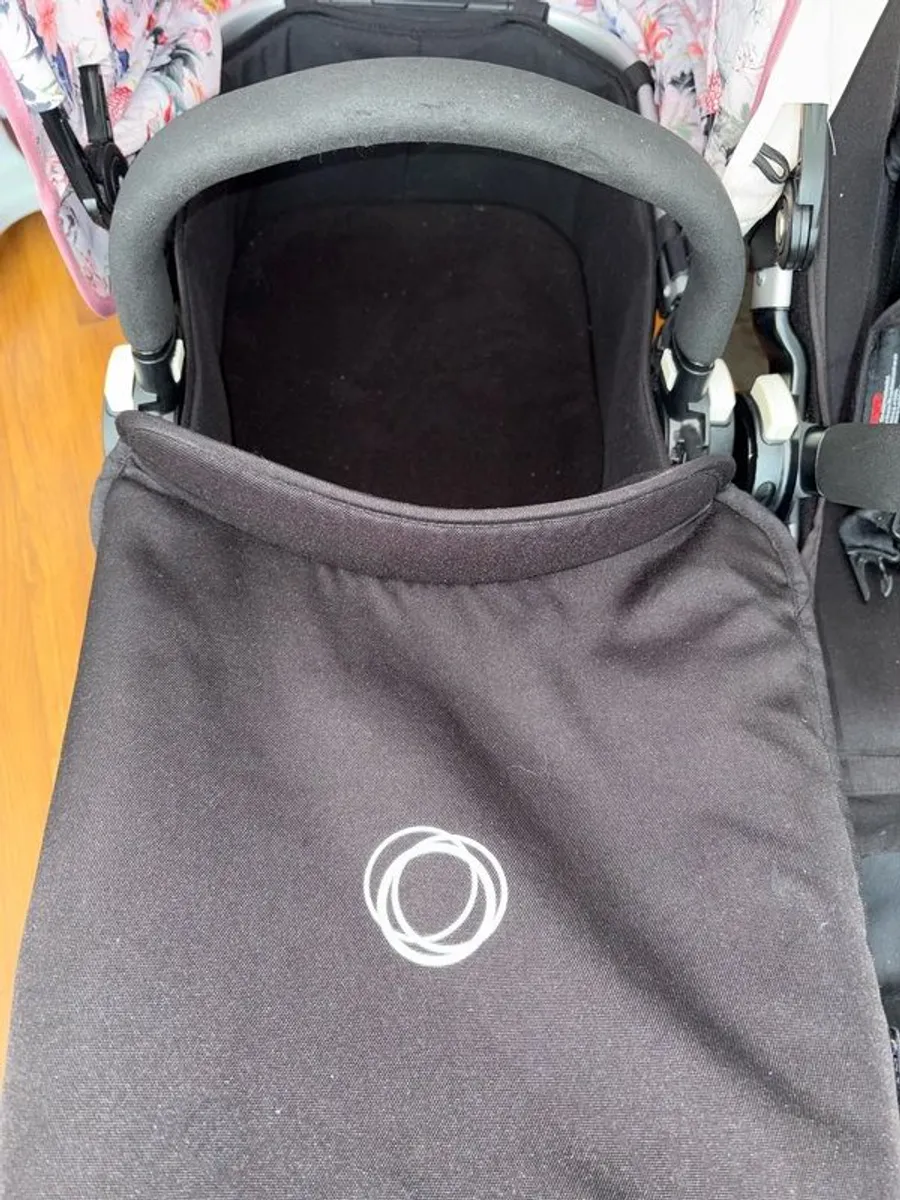 pram - Image 3