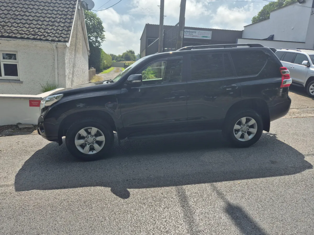 Toyota Land Cruiser 2017 - Image 2