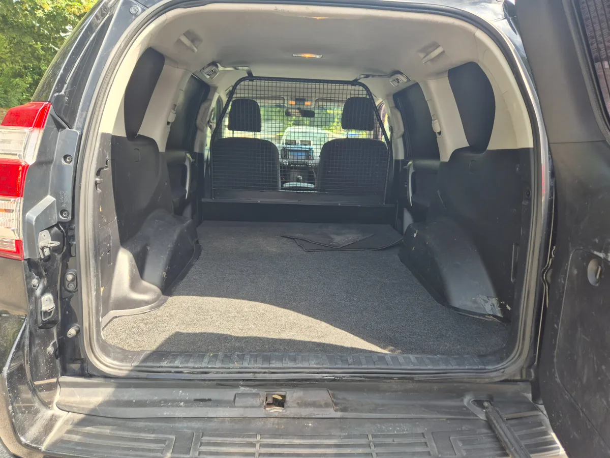 Toyota Land Cruiser 2017 - Image 4