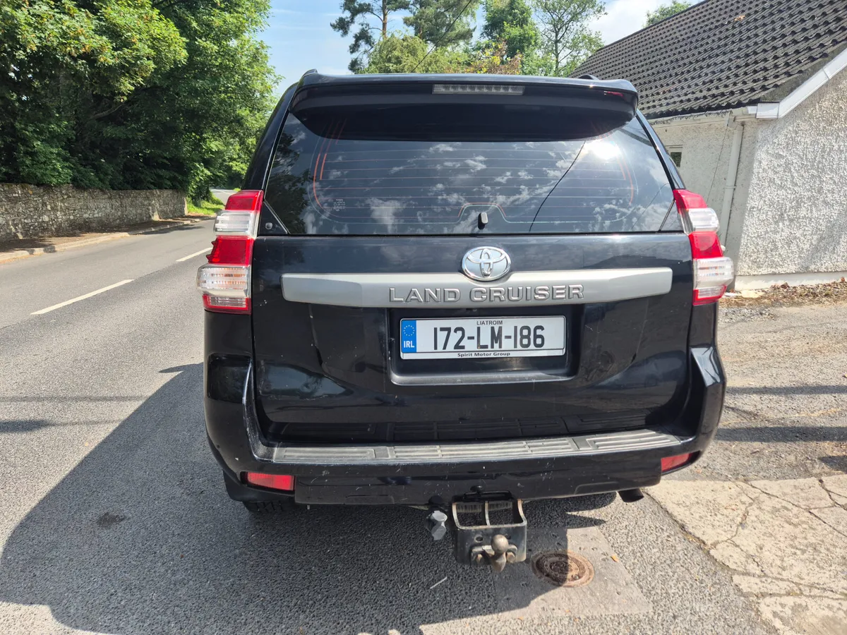 Toyota Land Cruiser 2017 - Image 3