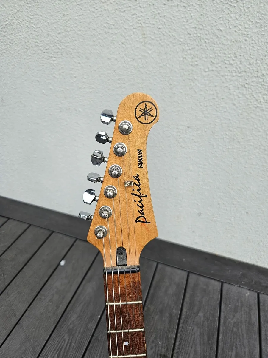 Yamaha Pacifica 112, Natural Satin - Image 2