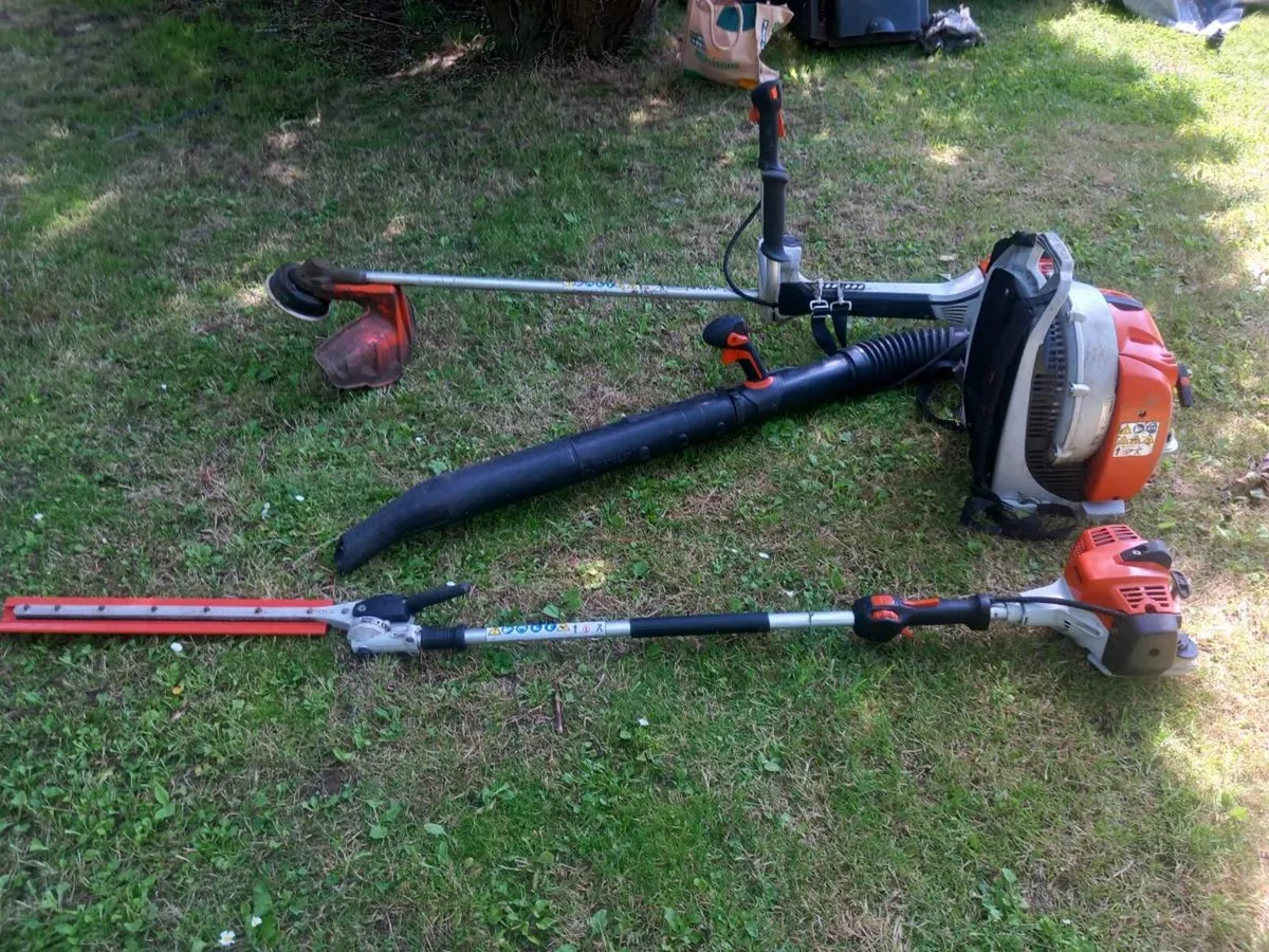 Stihl pole hedge trimmers - Image 2