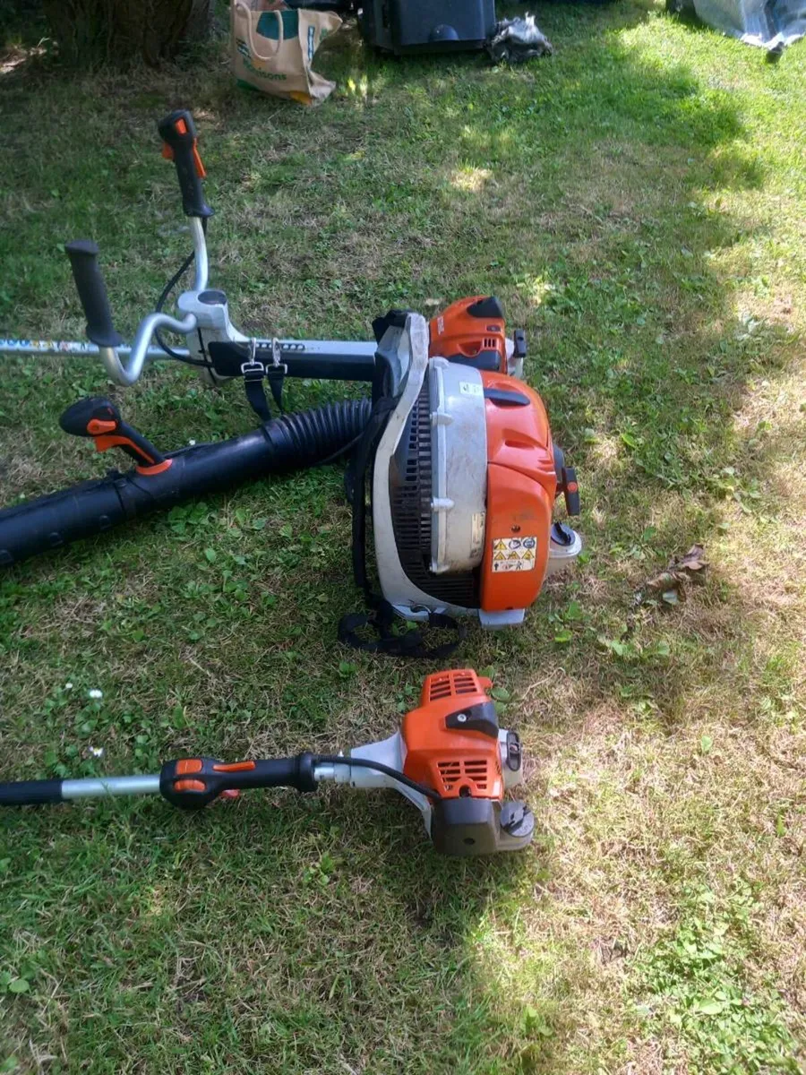 Stihl pole hedge trimmers - Image 3