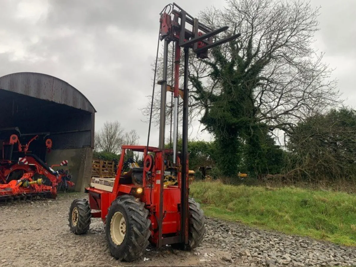 MANITOU 4RM 26PC 4WD FORKLIFT - Image 1