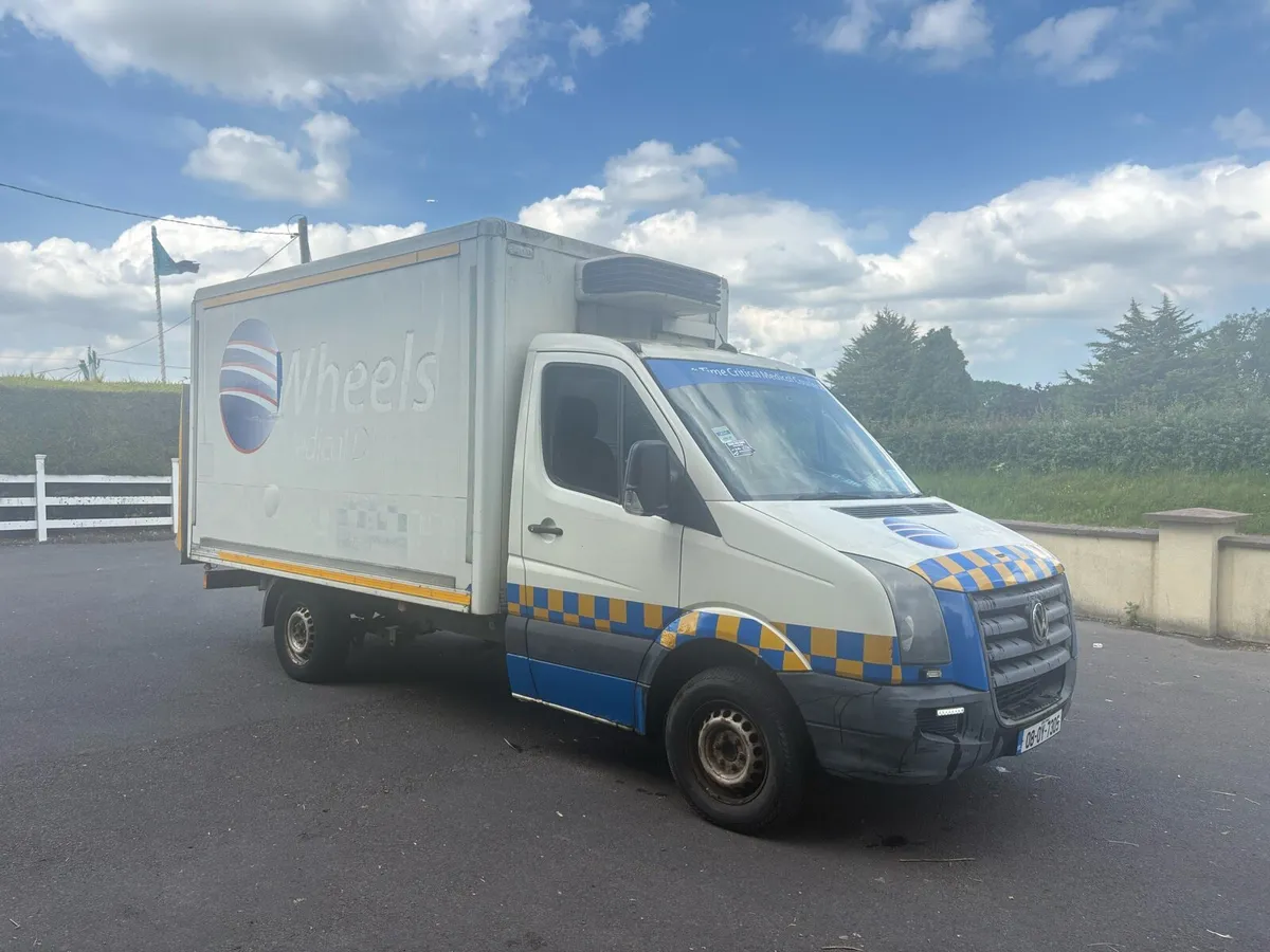 2008 Volkswagencrafter box with taillift automatic - Image 1