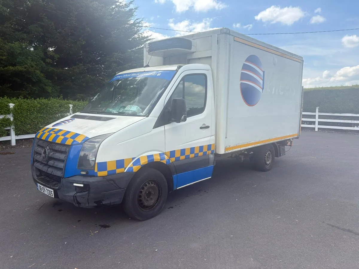 2008 Volkswagencrafter box with taillift automatic - Image 2