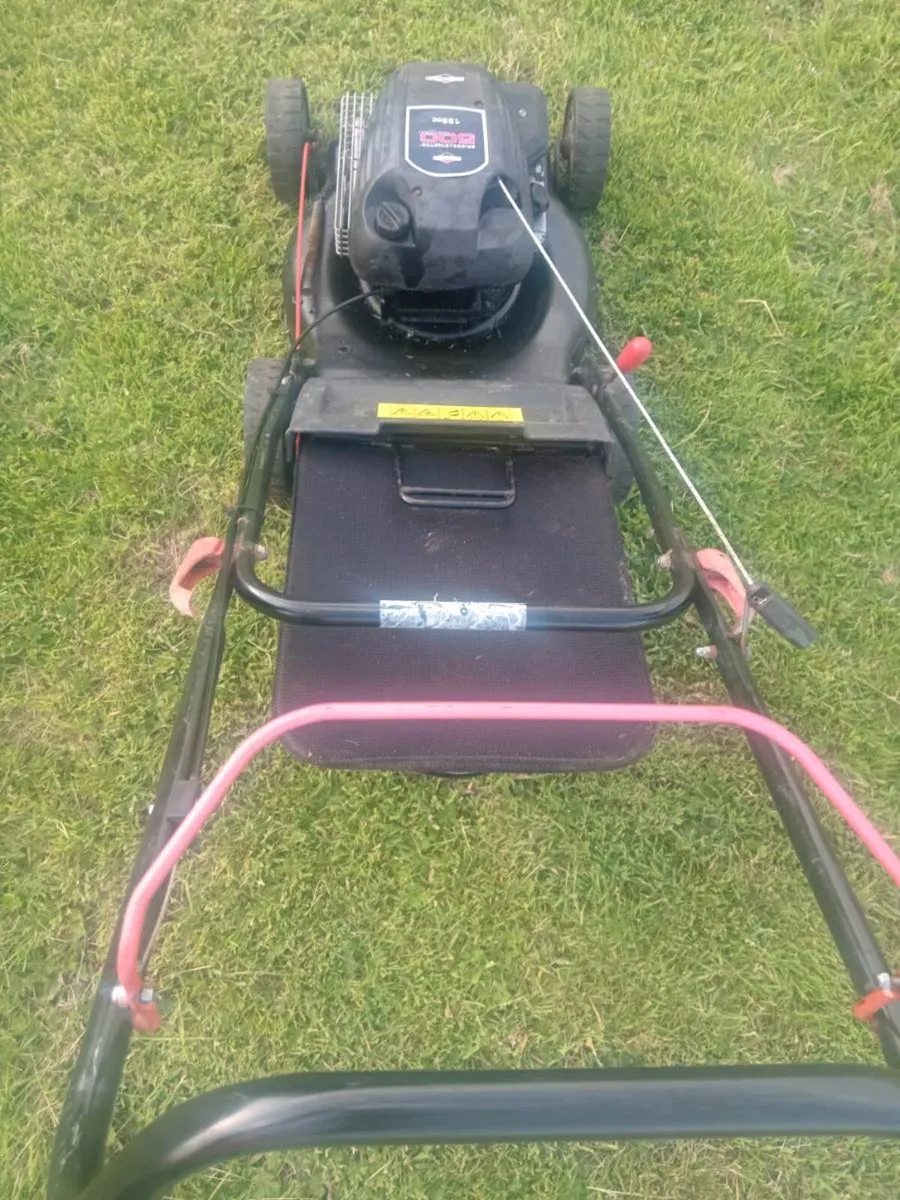 Lawnmowers - Image 3
