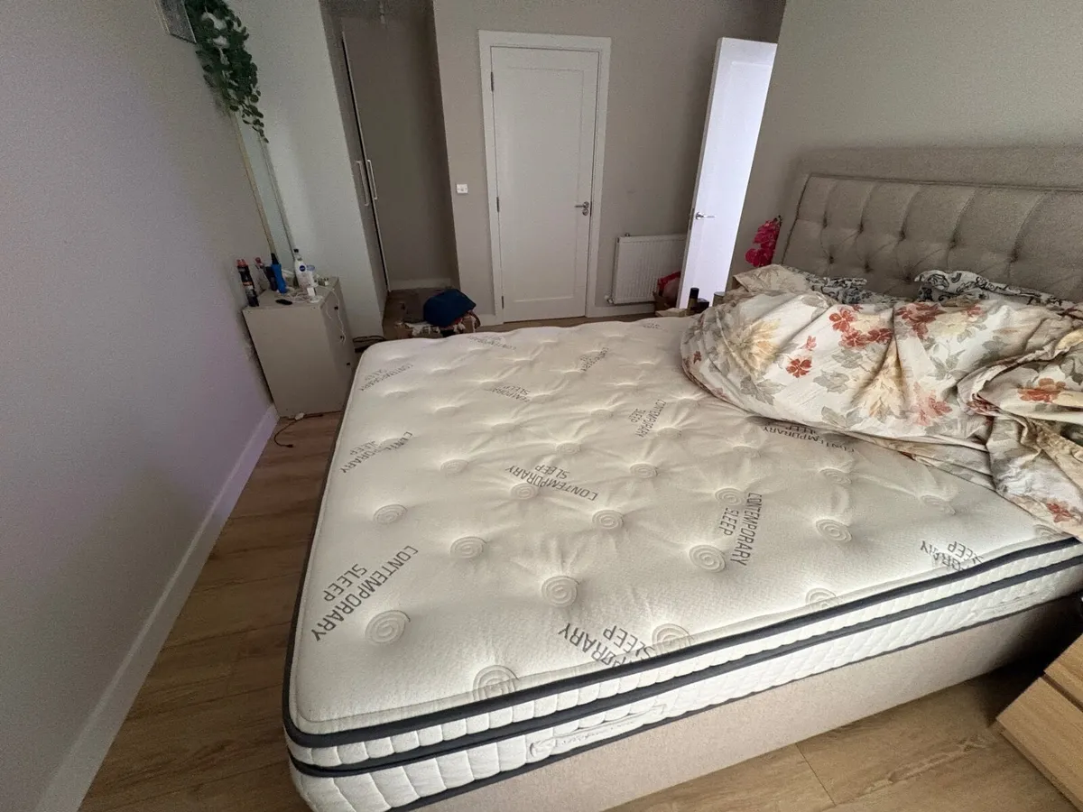King size Mattress almost like new - Image 2