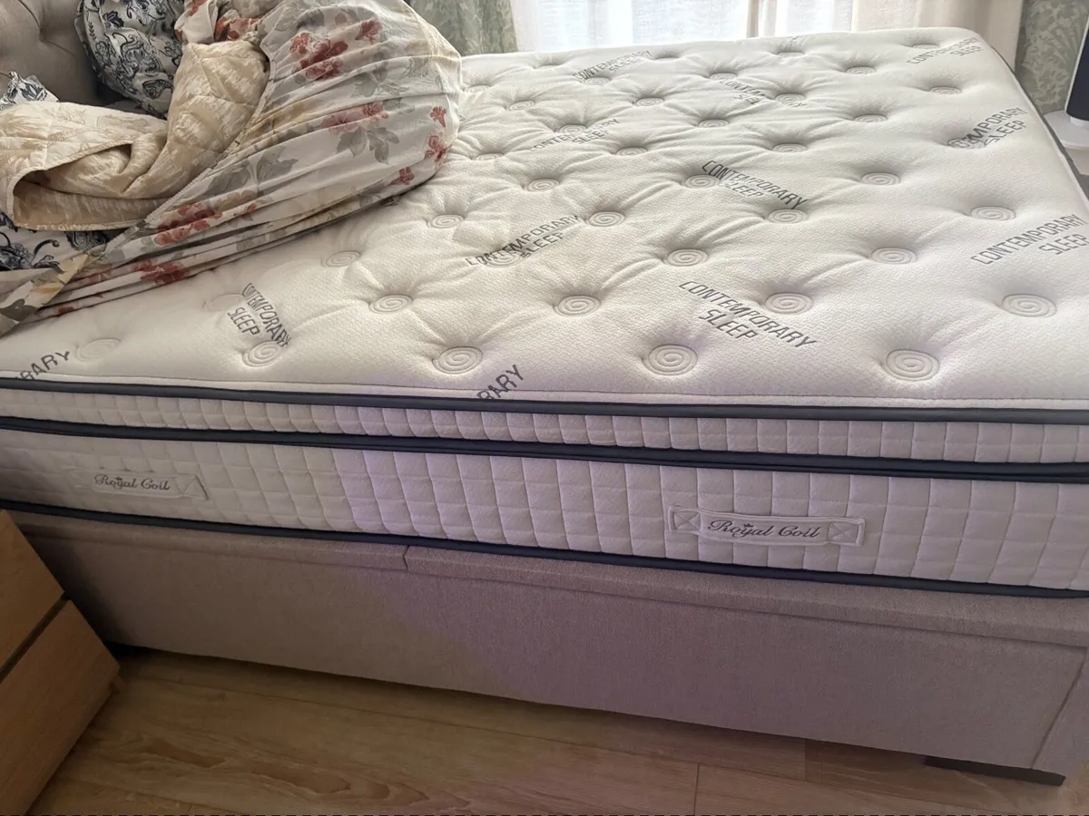 King size Mattress almost like new - Image 3
