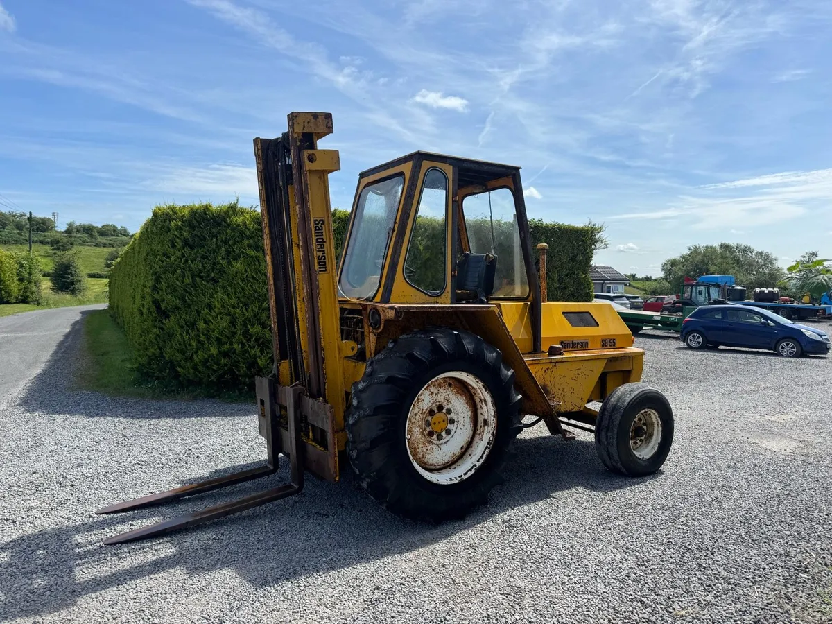Sanderson sb55 rough terrain forklift - Image 3