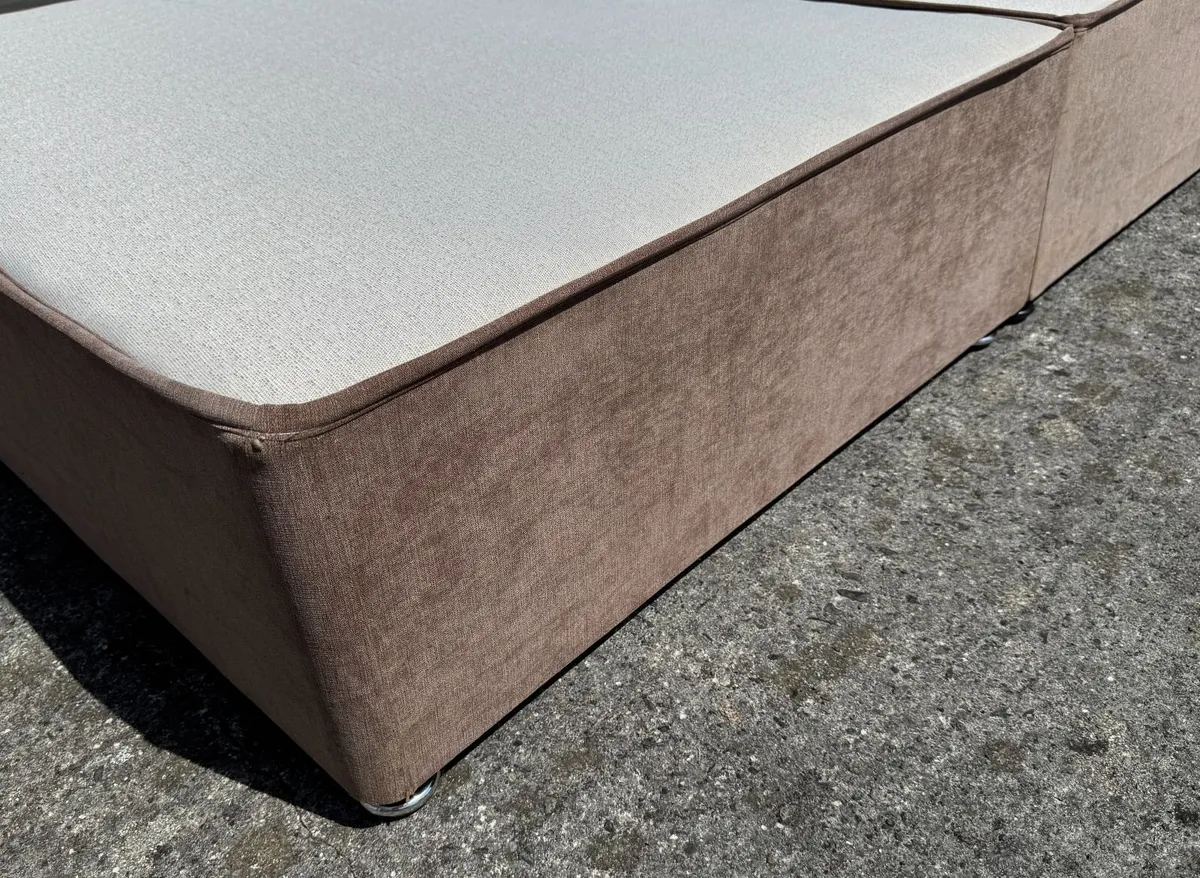 4ft 6" Double Velvet Bed Base - Image 2