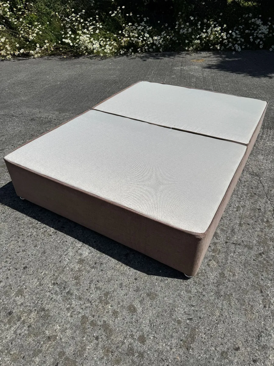 4ft 6" Double Velvet Bed Base - Image 4
