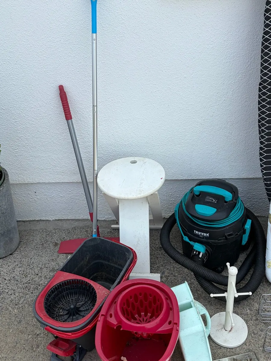 large cleaning bundle €70 all - Image 4