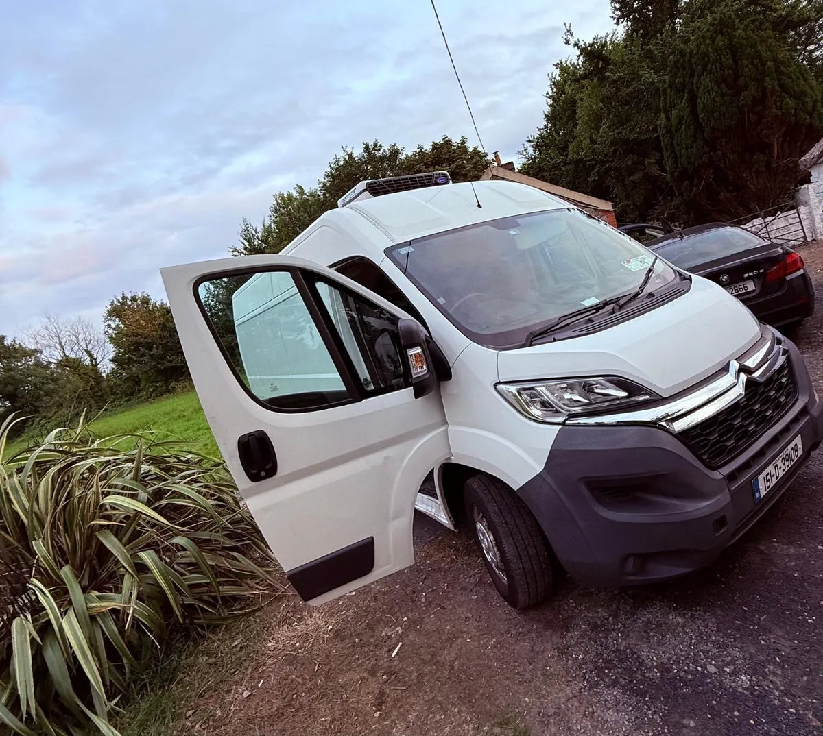 Citroen Relay 2015 Fridge van great condition - Image 3