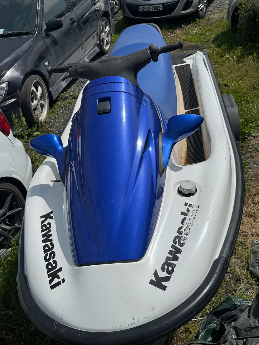 Kawasaki 900 jetski 3 seater - Image 2