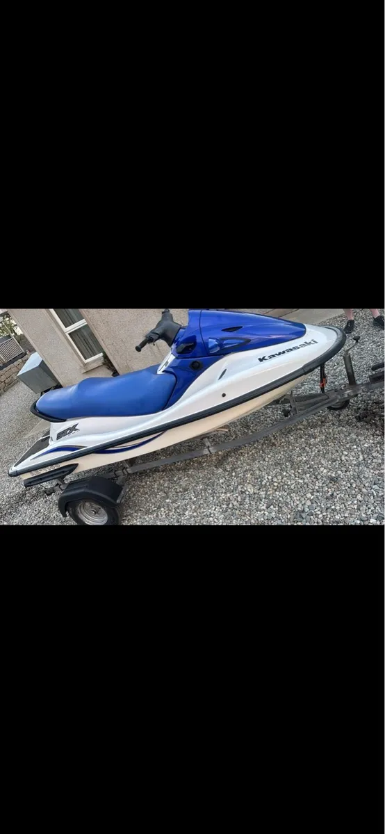 Kawasaki 900 jetski 3 seater - Image 1