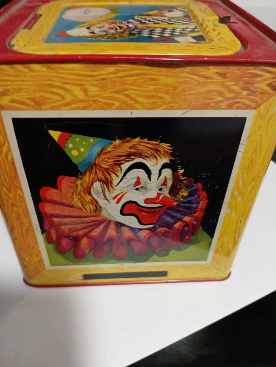 Old Vintage Jack in the Box - Image 3