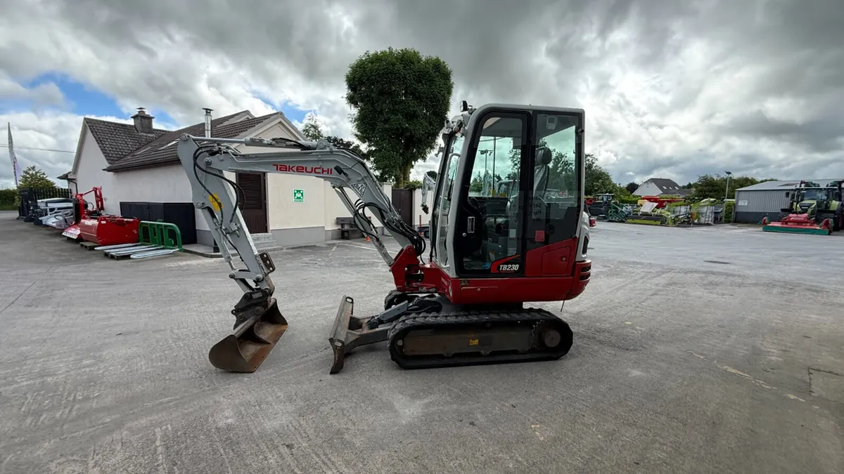 Takeuchi TB230 - Image 2
