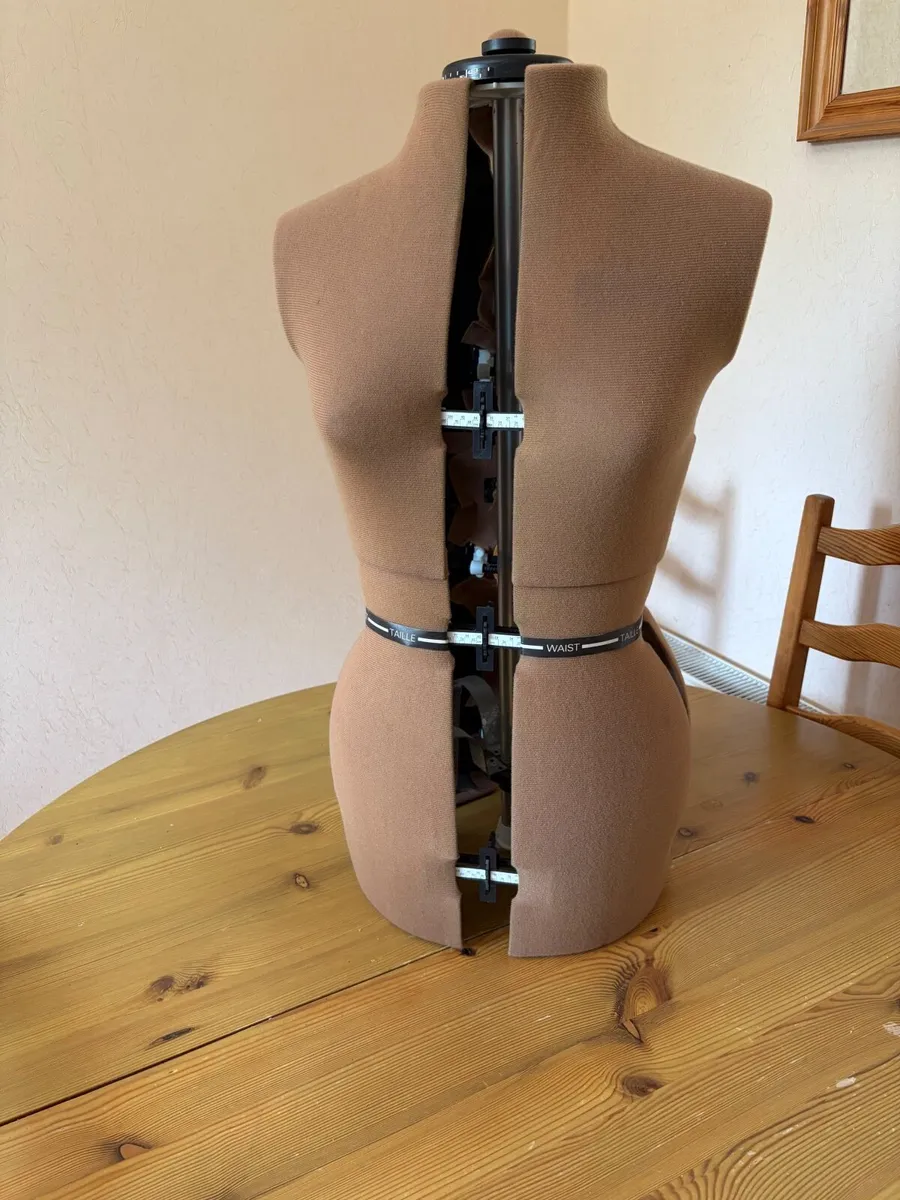 Dress makers female torso mannequin