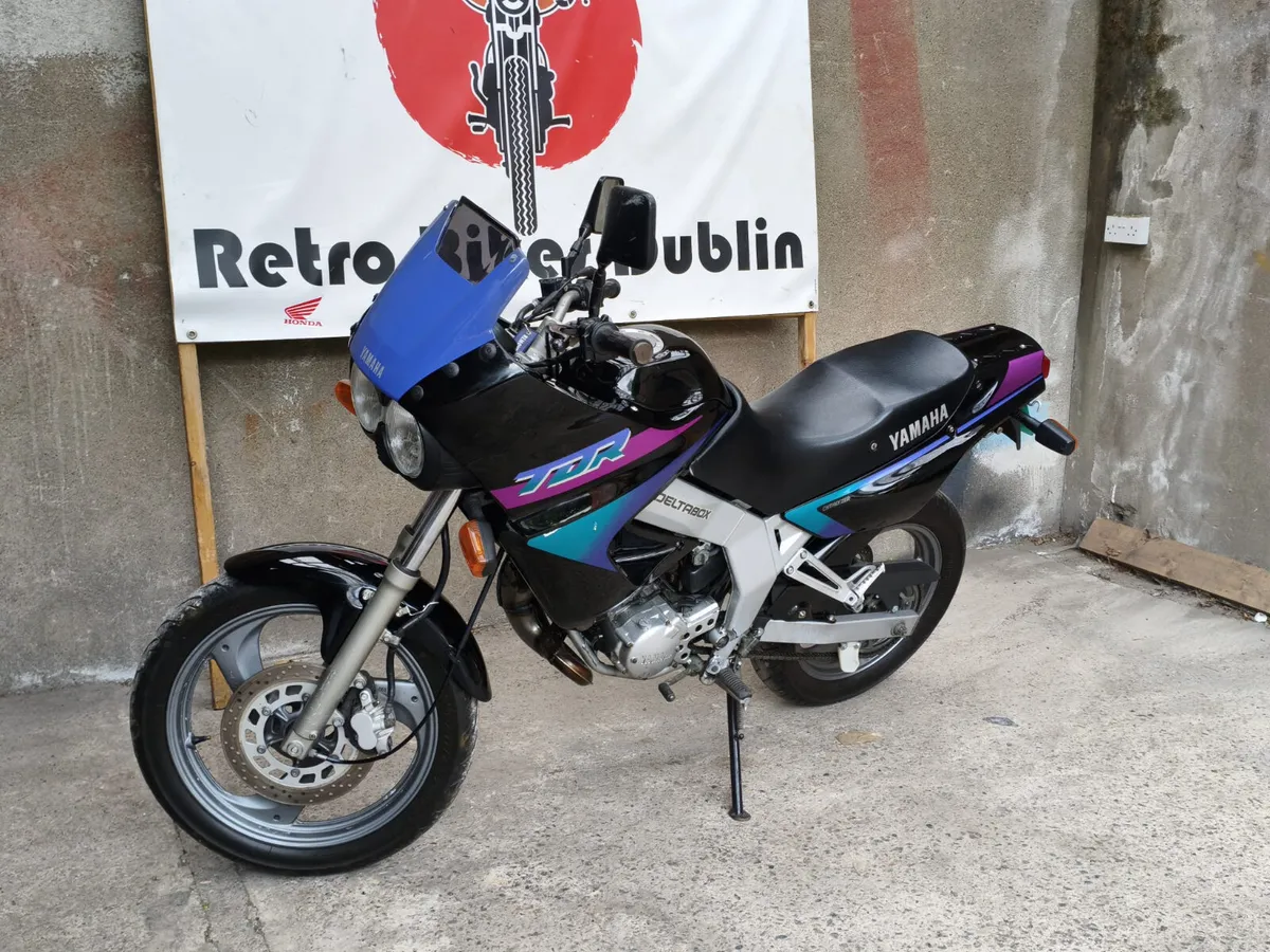 1993 Yamaha TDR125 - Image 3