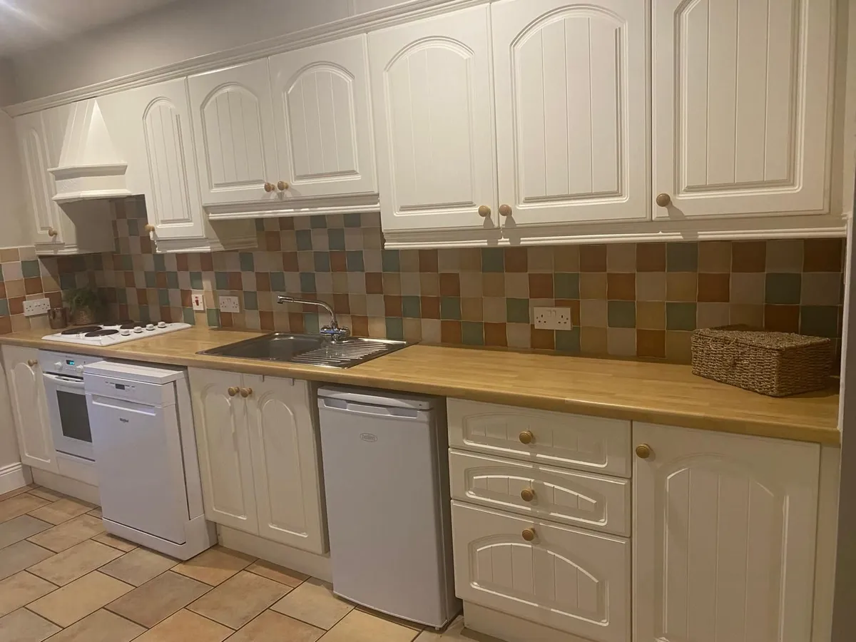 Kitchen & Appliances for Sale - Image 1