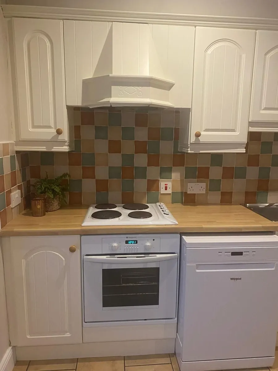 Kitchen & Appliances for Sale - Image 2