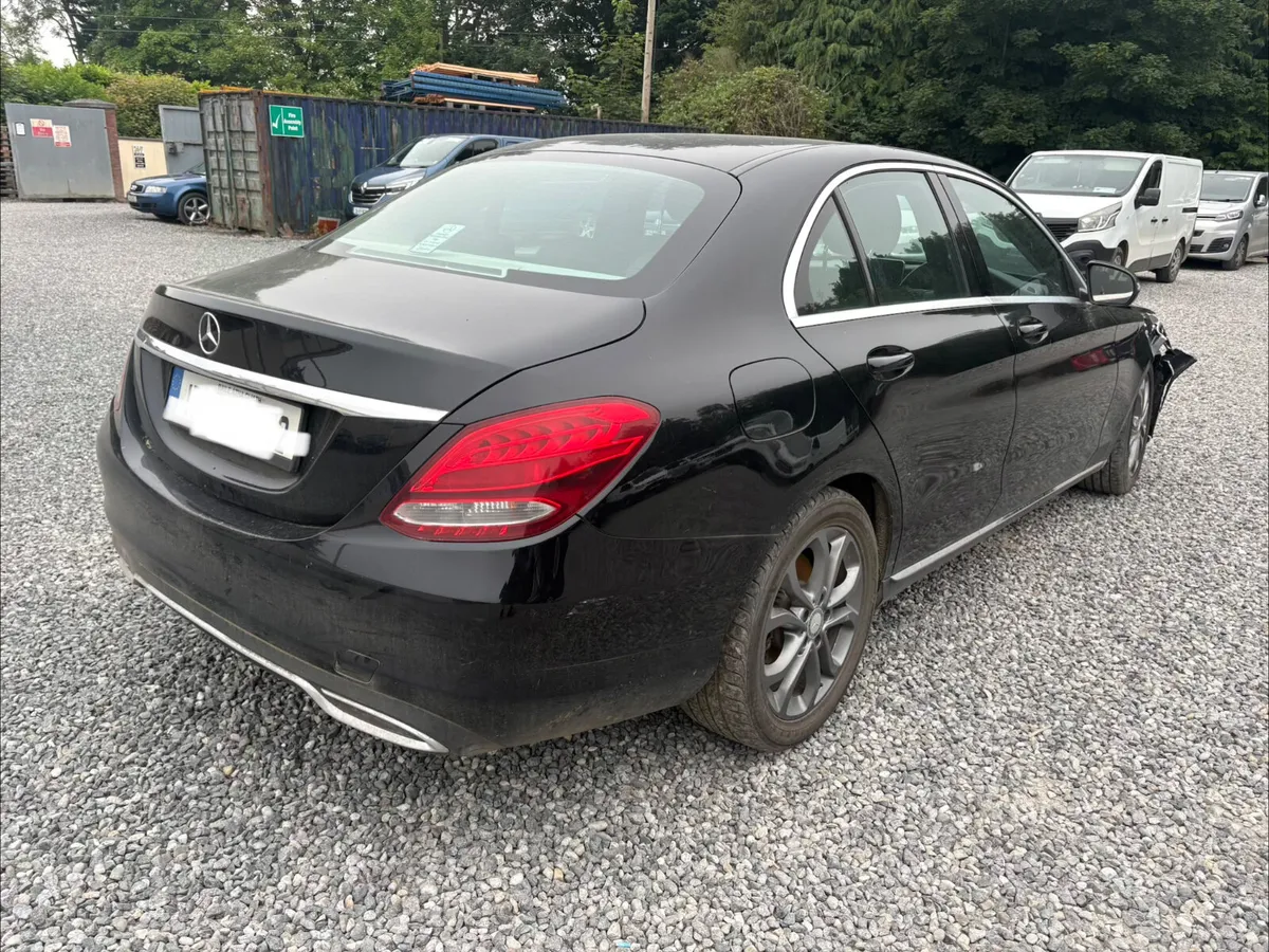 2017 Mercedes C Class 1.6d *For Aprts* - Image 2