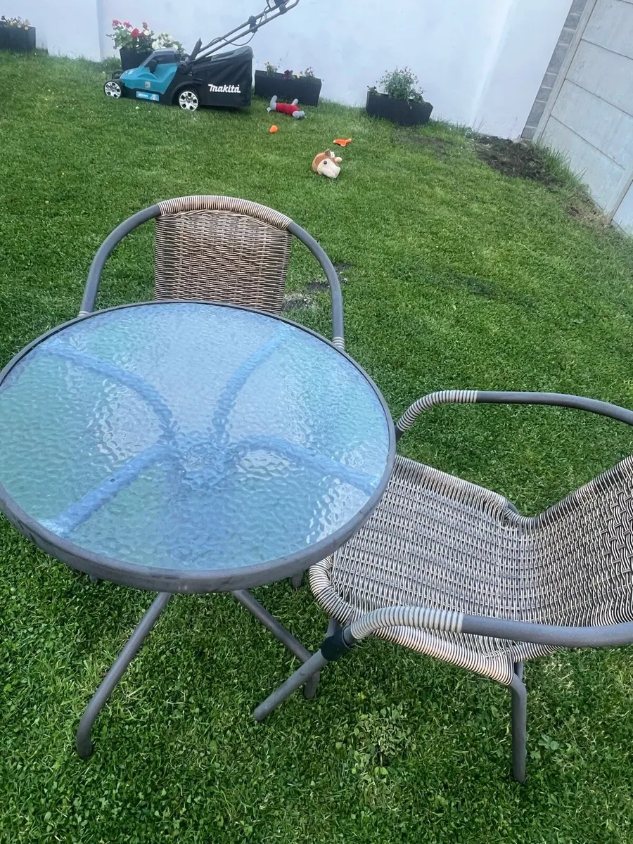 Garden Furniture - Image 2