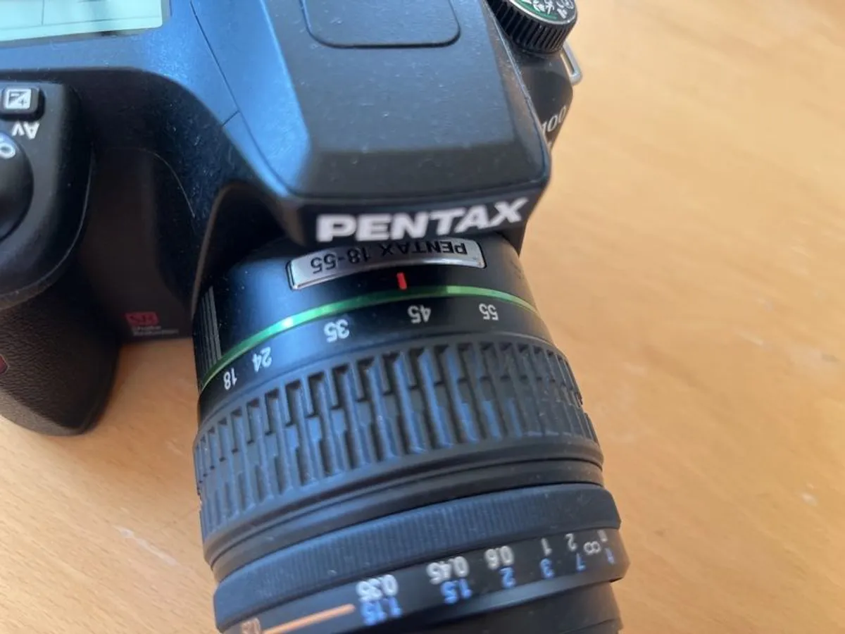 Pentax K100 digital SLR - Image 4