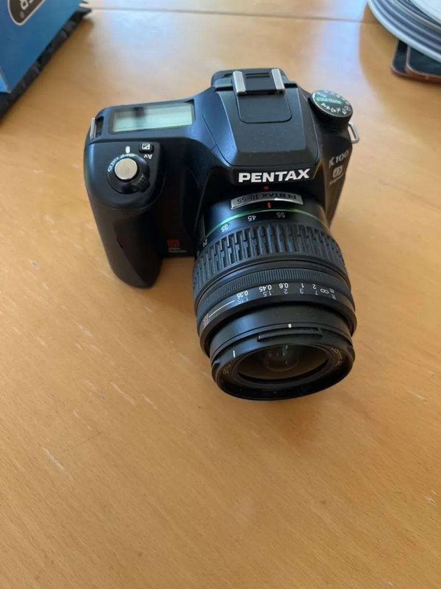 Pentax K100 digital SLR - Image 1