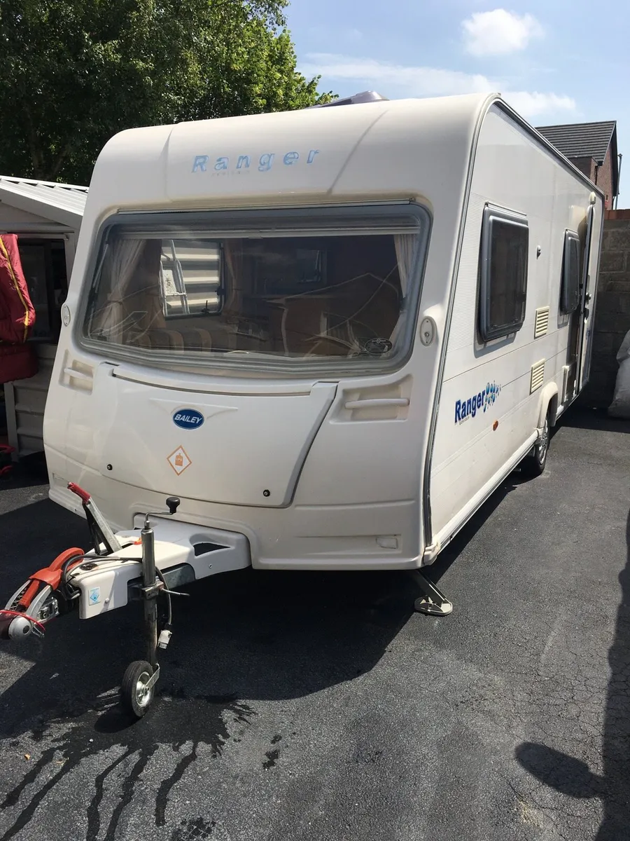 Bailey ranger 6 berth caravan for sale - Image 1