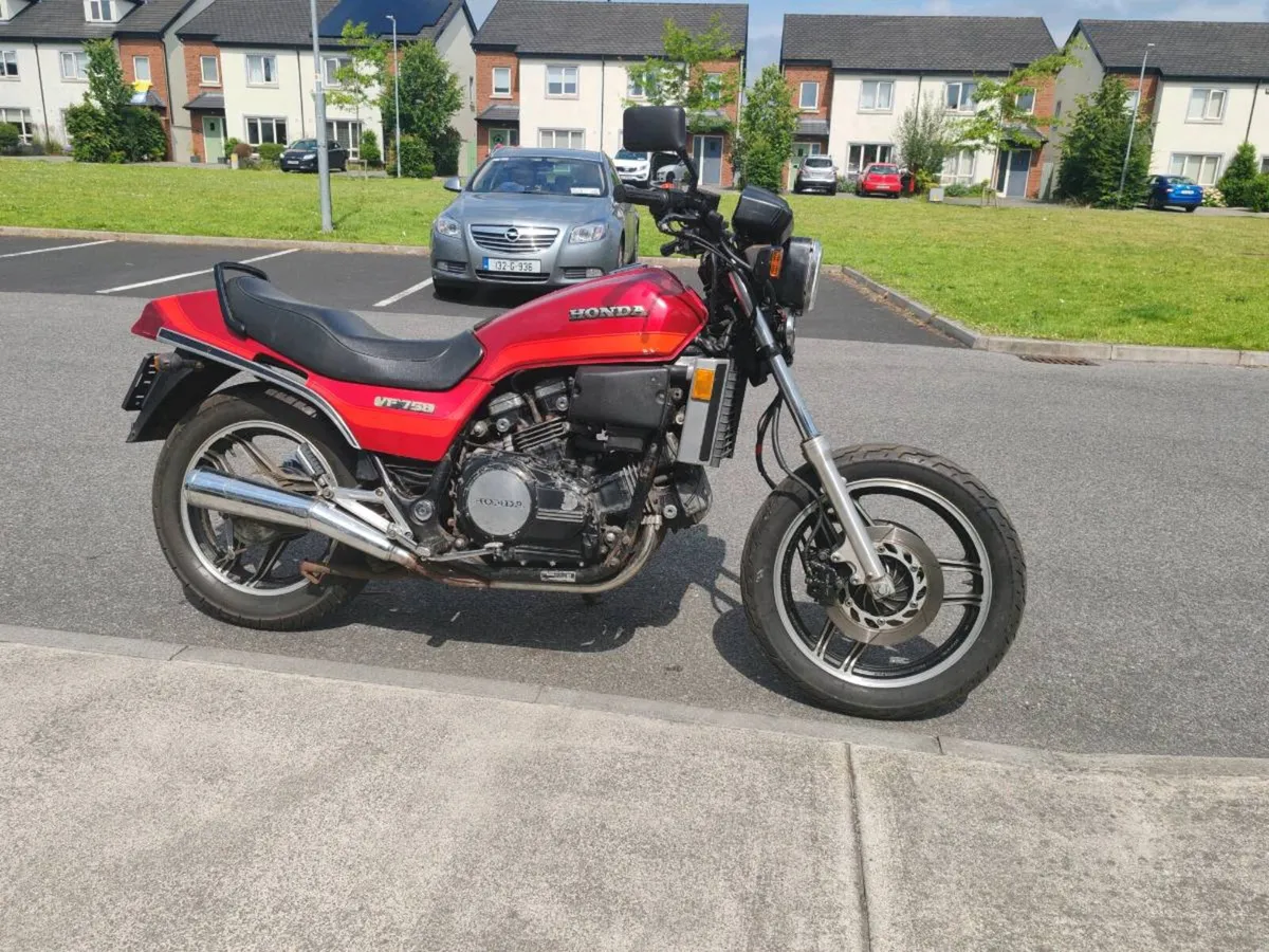 Honda Vf750s 1984 - Image 3