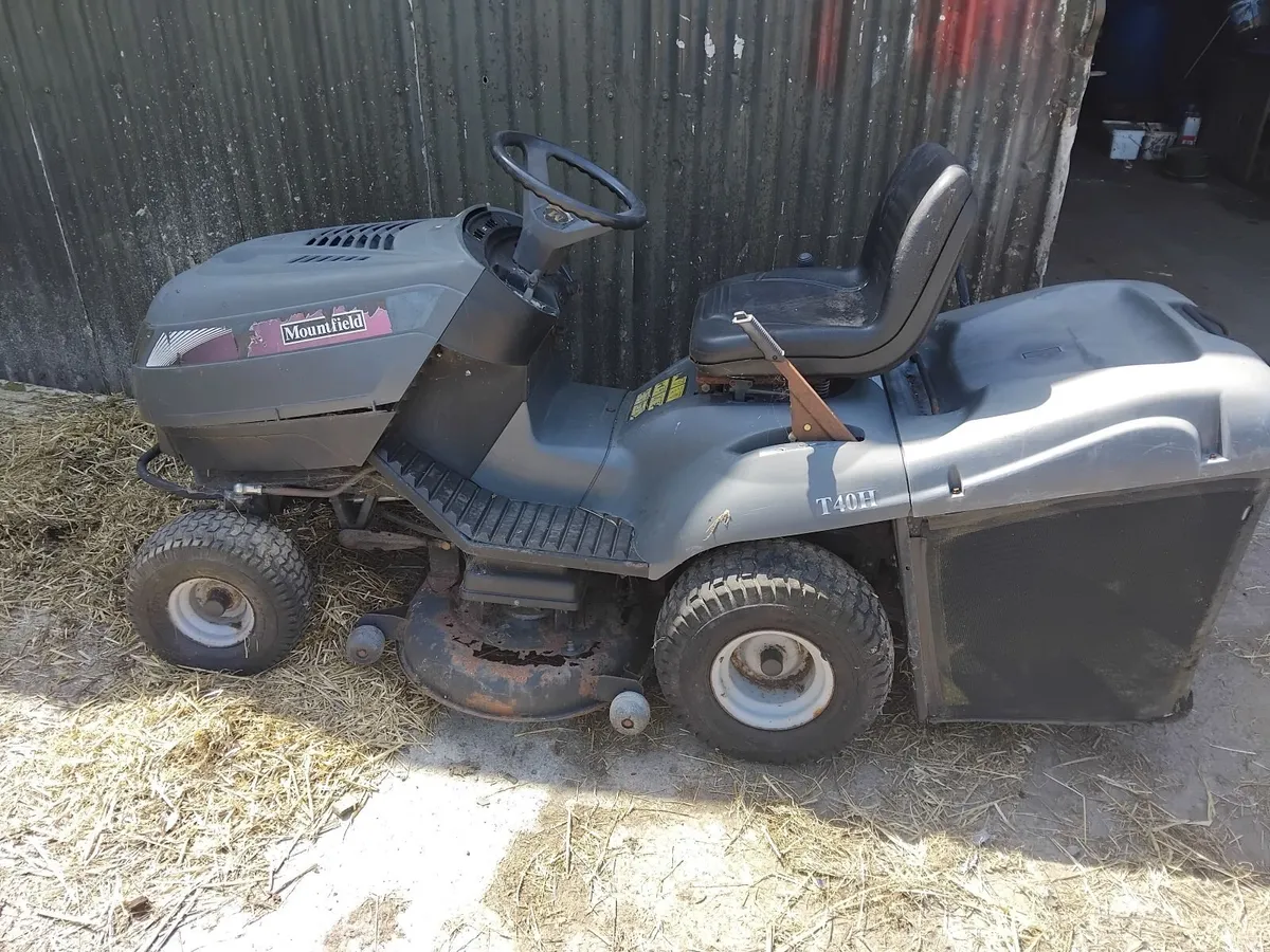 Mountfield lawn mower for parts - Image 1