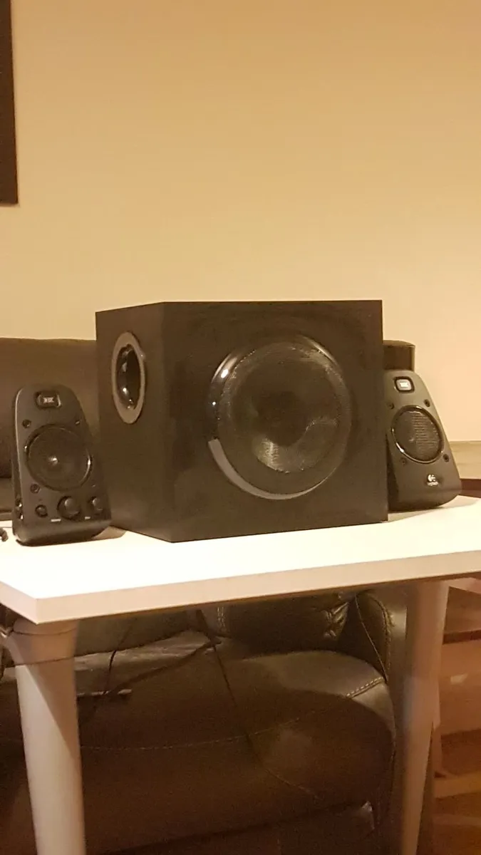 Logitech Speakers - Z623 - BIG BASS - Image 1