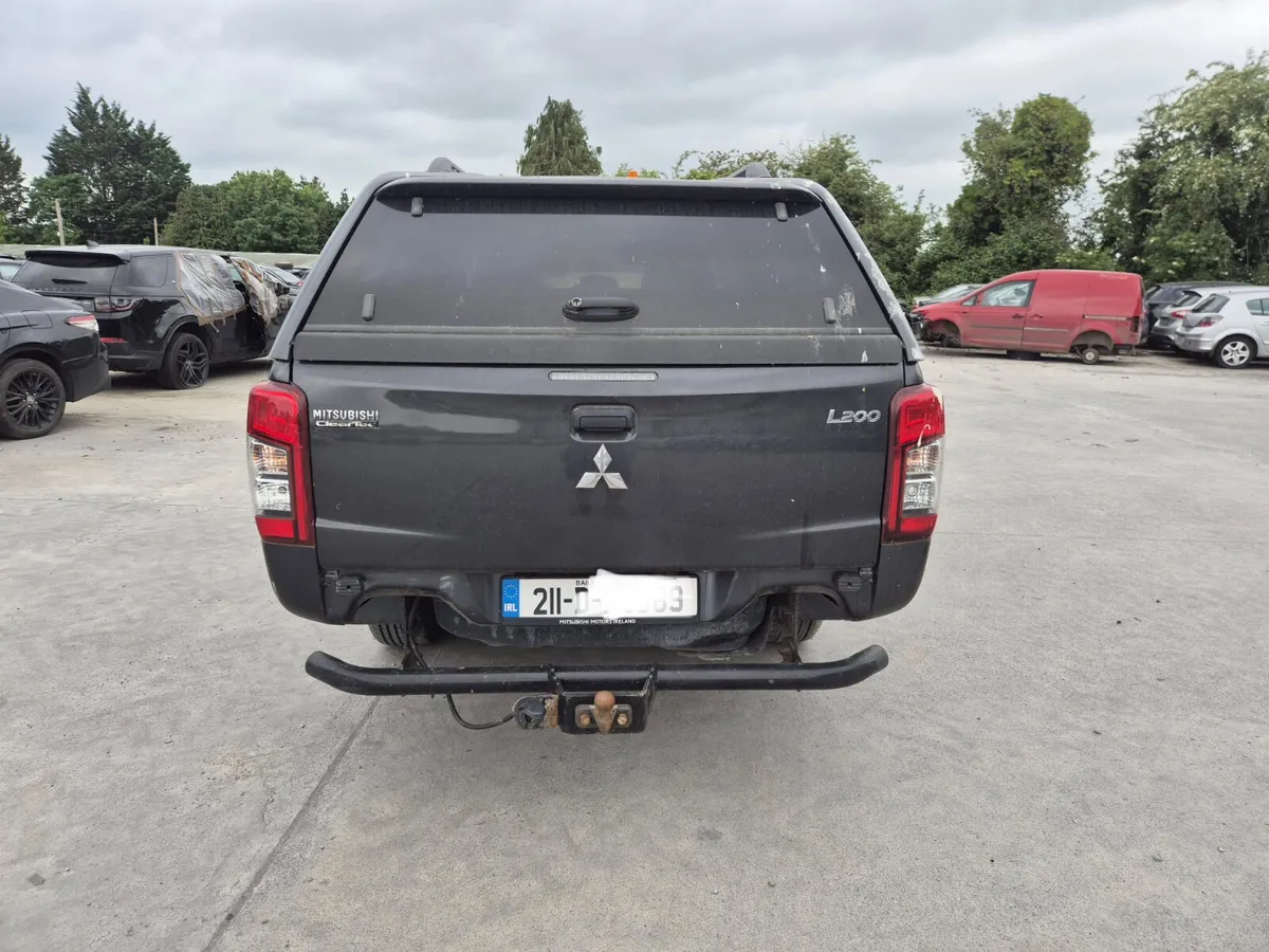 2021 Mitsubishi L200 *For Parts* - Image 4