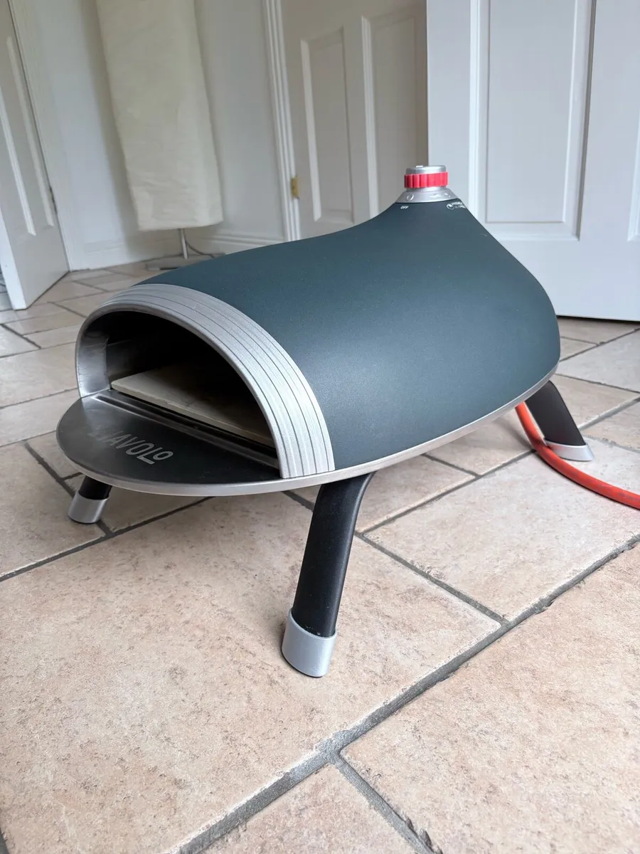 Pizza Oven 12” and Accessories - Image 1