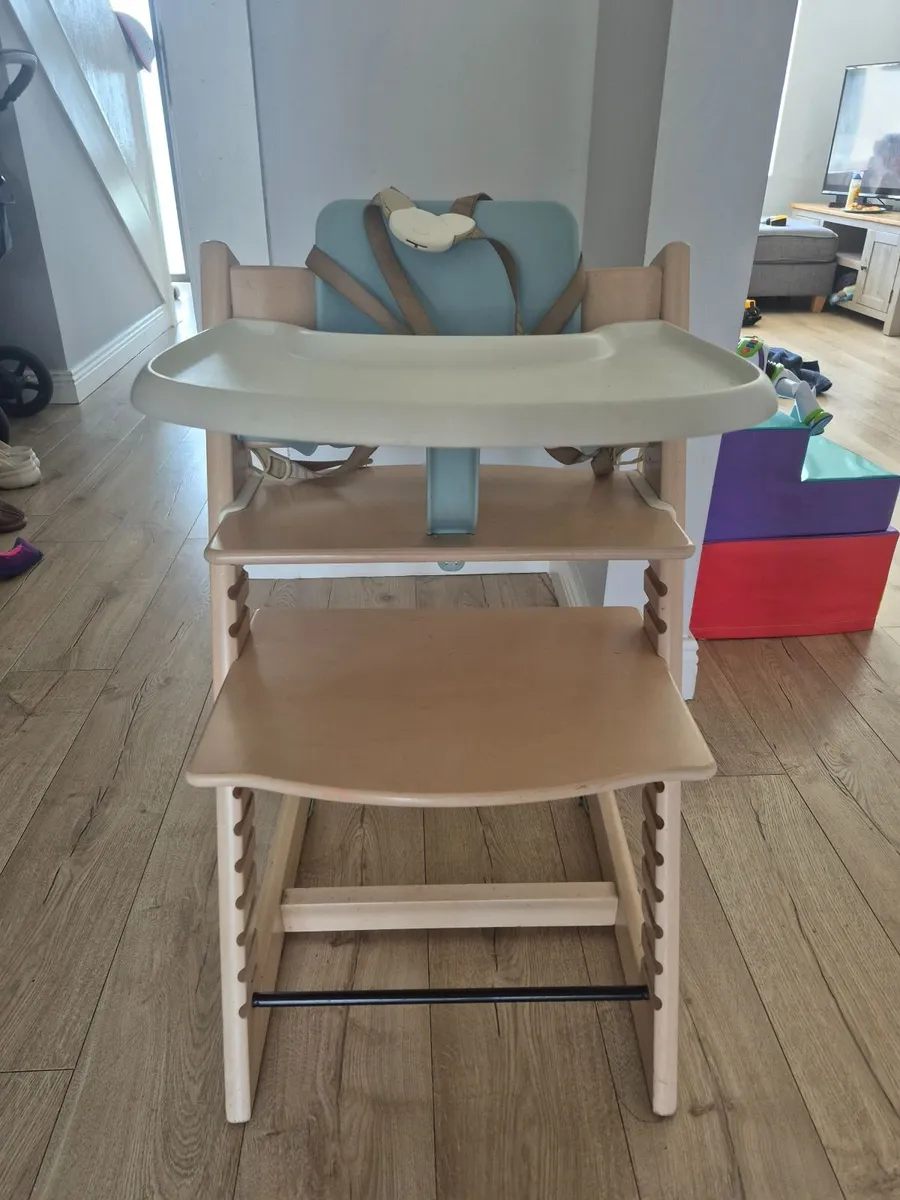 Baby chair - Image 2