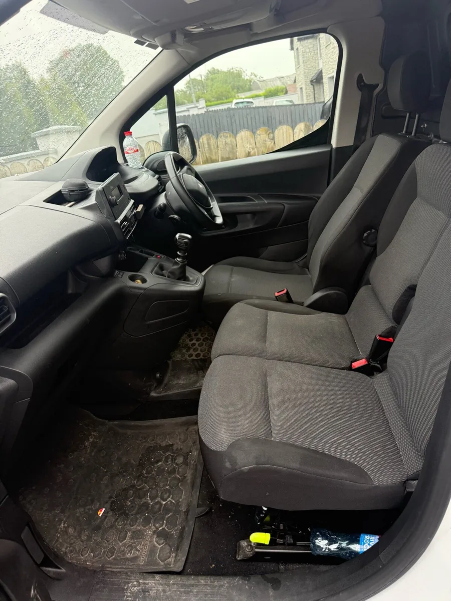 2022 Peugeot Partner 1.5 HDi - Image 3