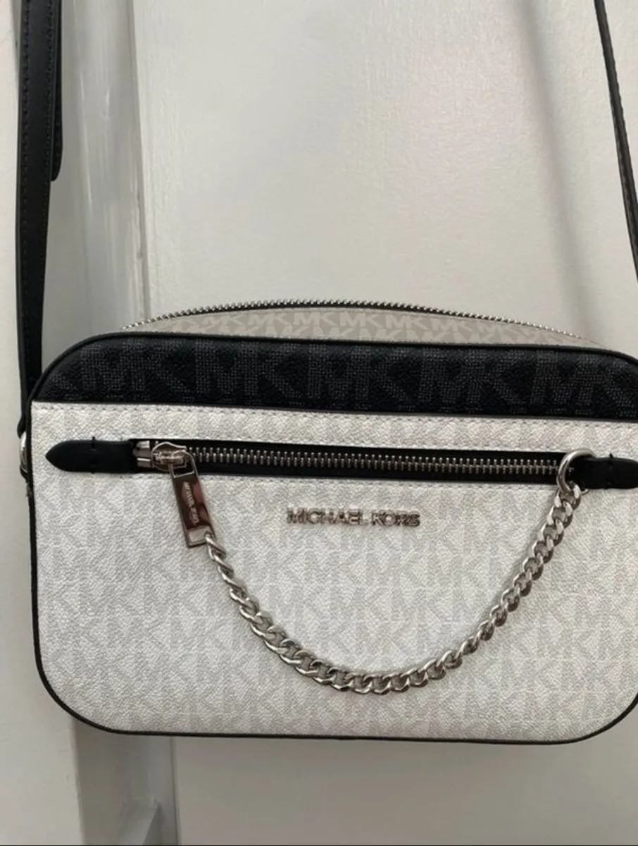 Michael Kors shoulder bag - Image 1