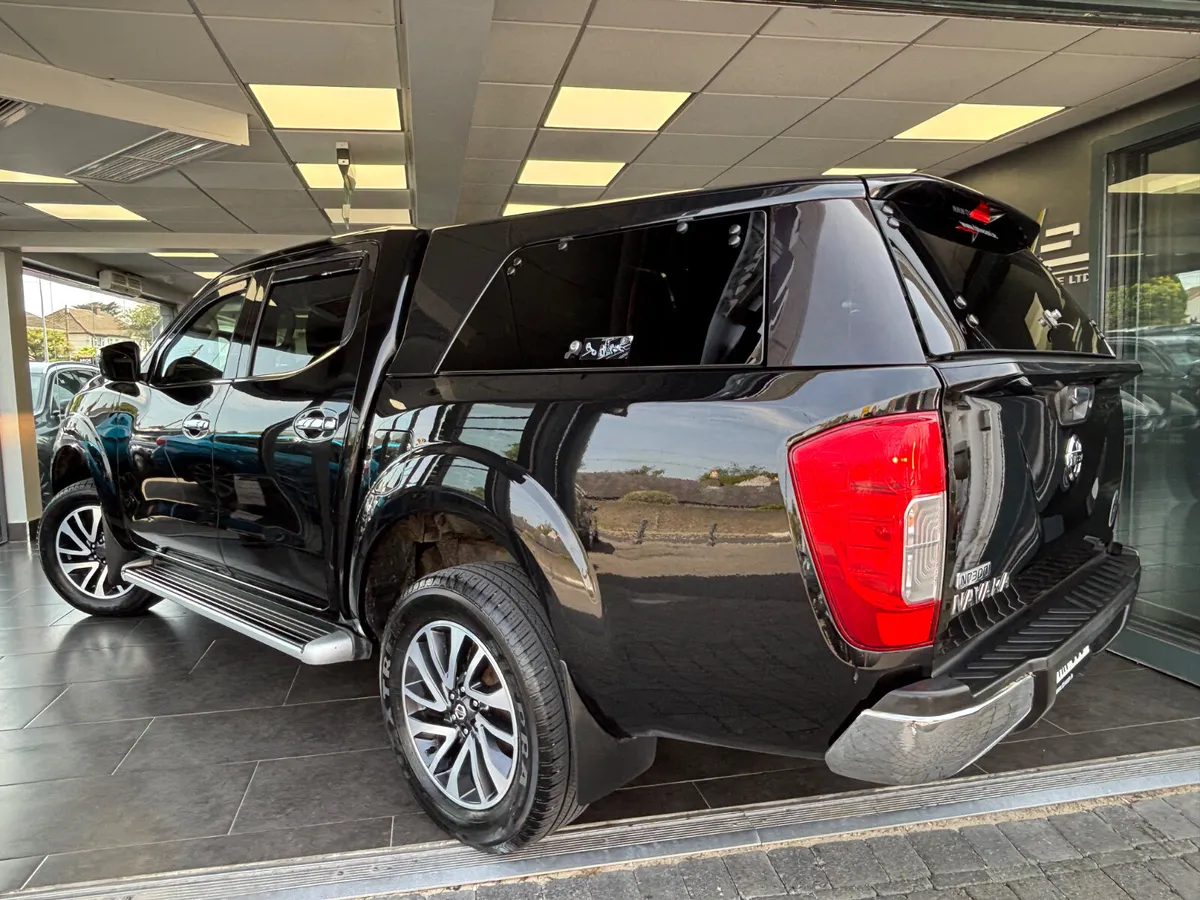 Nissan Navara SVE 2016 5 Seat CrewCab - Image 4