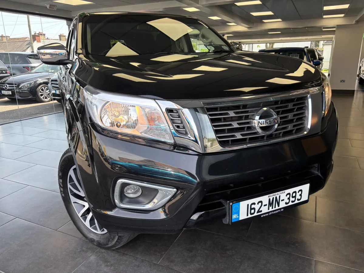 Nissan Navara SVE 2016 5 Seat CrewCab - Image 3