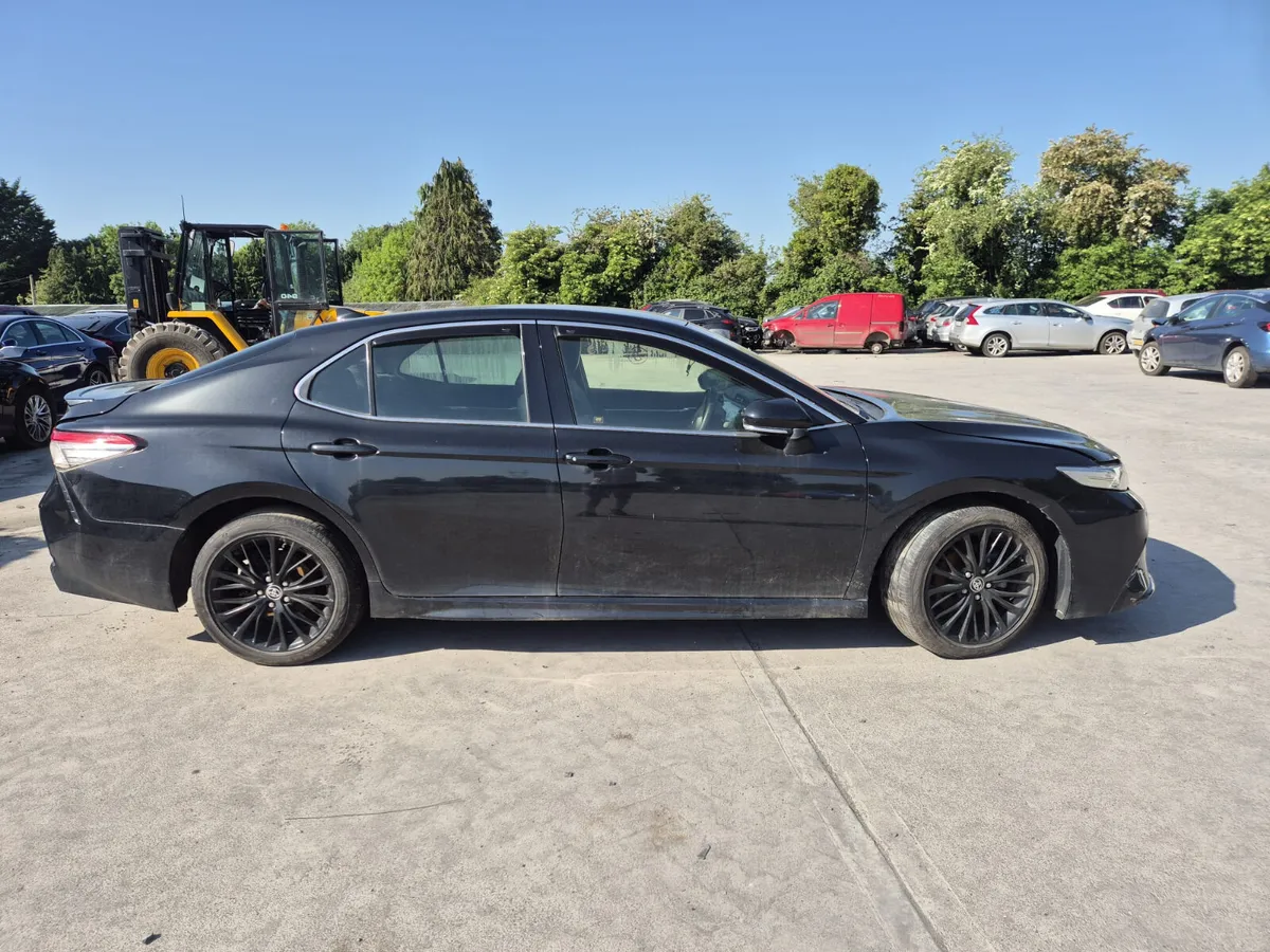 2021 Toyota  Camry *For Parts* - Image 4