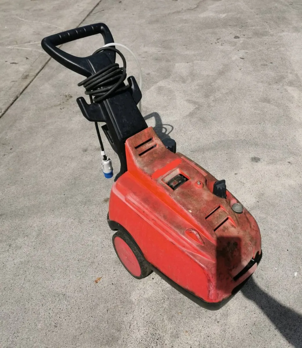 Interpump TX 12-100 Power Washer - Image 1